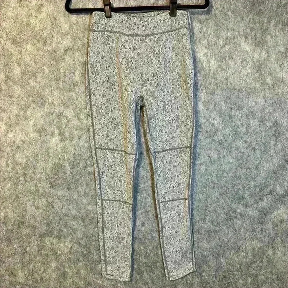 Gymshark Fleur Textured Leggings - Small - Picture 1 of 3